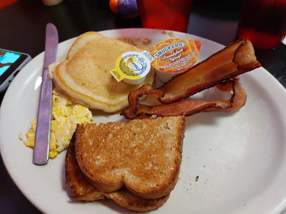 Kid's Woodee's Breakfast